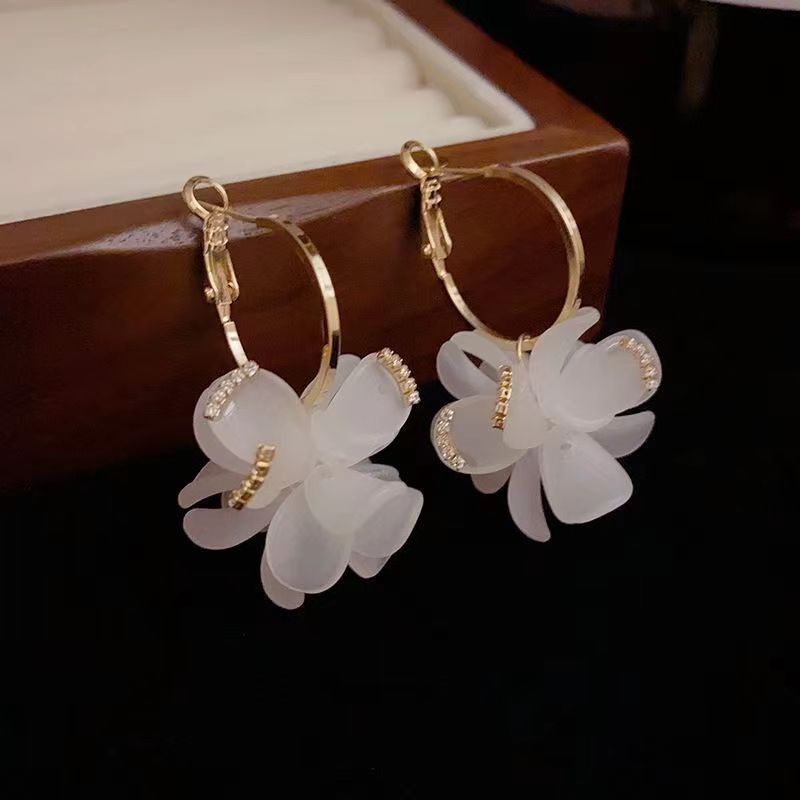 گوشواره گل نگین دار آویز کد 399-2